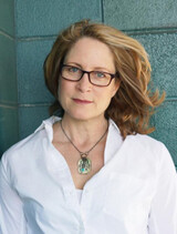 Меган Кэри